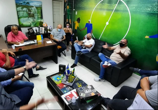 Arbitral contou com a participação de 8 clubes