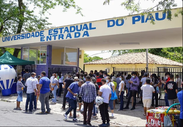 UESPI no primeiro dia do Enem 2021
