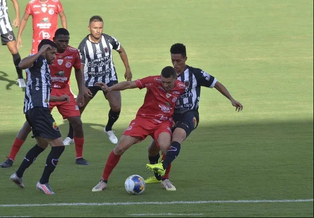 4 de Julho empata na estreia da Copa do Nordeste