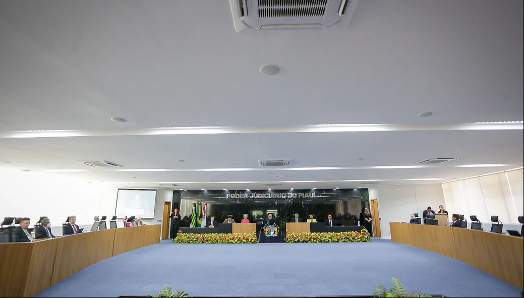 Tribunal de Justiça do Piauí comemora 131 anos e homenageia 13 autoridades