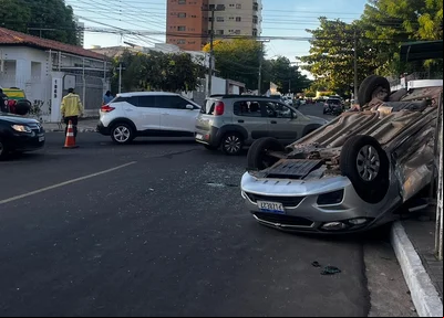 Acidente na Avenida Vilmary em Teresina