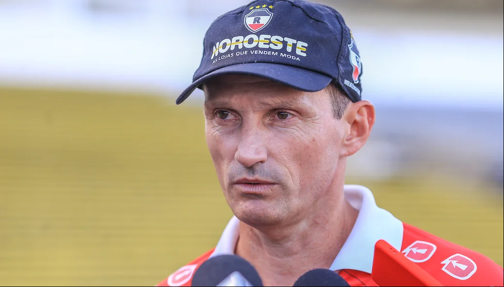 Gerson Gusmão, técnico do River-PI