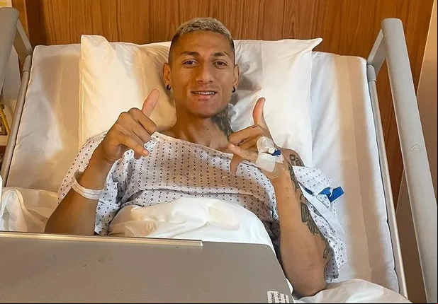 Richarlison realizou cirurgia no púbis