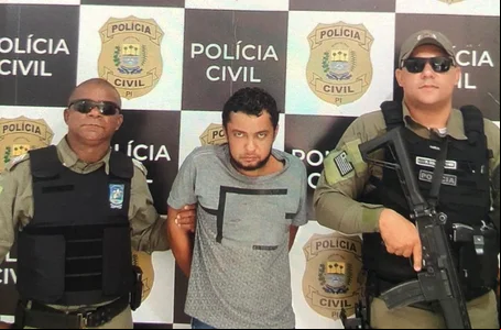 Adielson Costa Pereira, de 35 anos, foi preso dentro de sua residência.