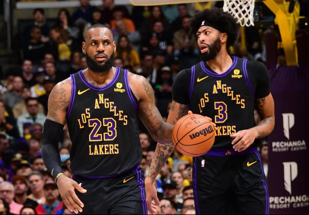 LeBron James e Anthony Davis
