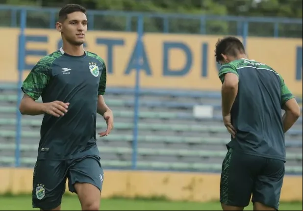 Bruno Henrique, atacante do Altos