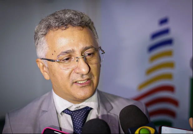 Evandro Alberto, reitor da UESPI