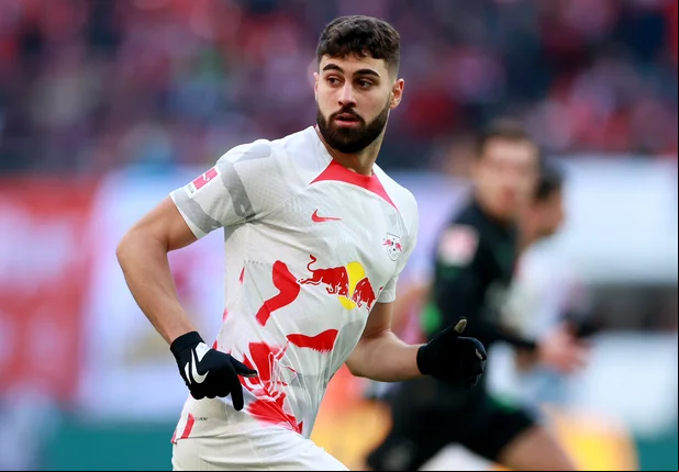 O Manchester City, acertou a contratação do zagueiro Gvardiol, de 21 anos, que atuava pelo RB Leipzing