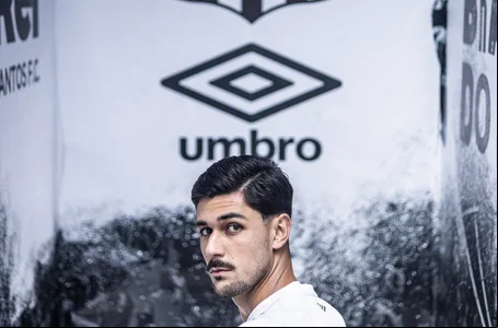 João Basso é o novo zagueiro do Santos FC