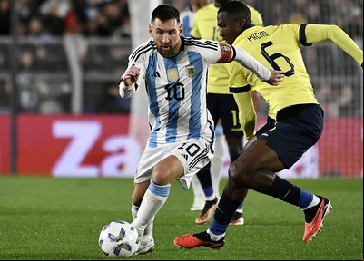 Argentina venceu o Equador em mais um jogo decisivo de Messi
