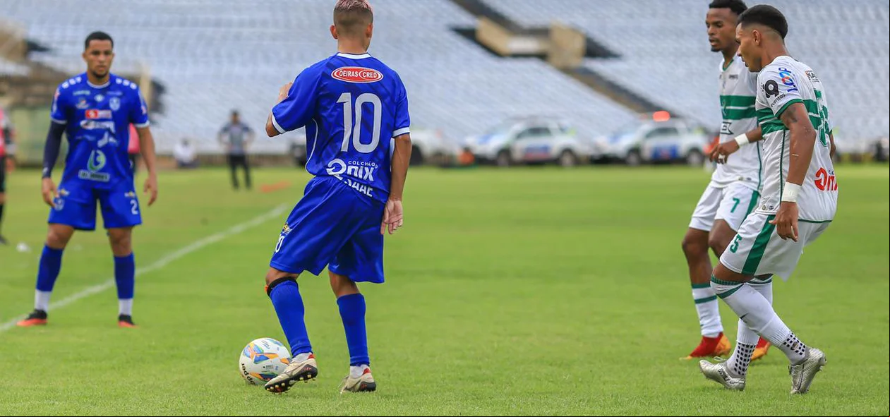Jogadores do Altos e Oeirense