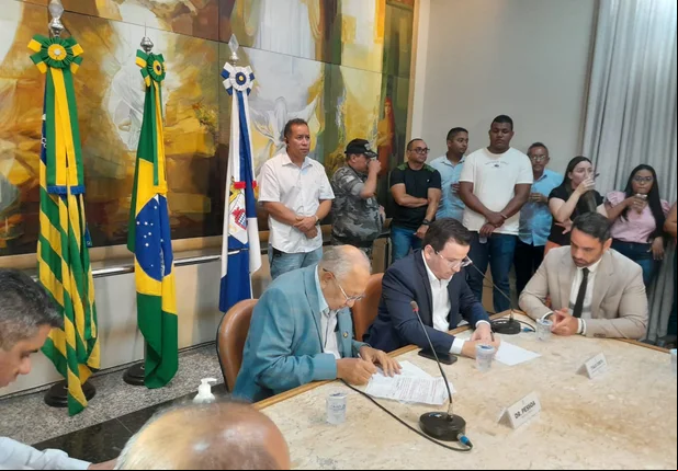 Lançamento oficial do concurso da FMS pelo prefeito Dr. Pessoa