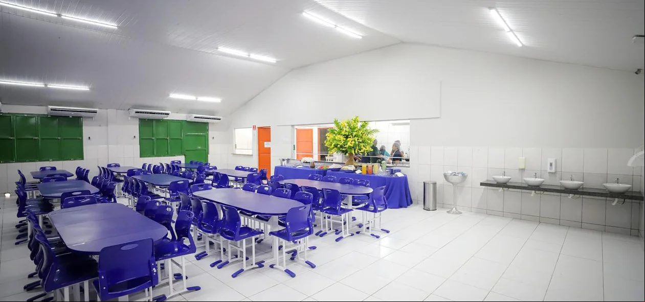 Sala de aula no CETI Didácio Silva