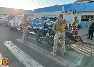 As motocicletas recuperadas foram encaminhadas para a Delegacia Regional de Picos