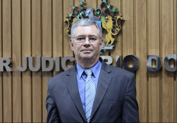 Lirton Nogueira Santos, desembargador do TJ-PI