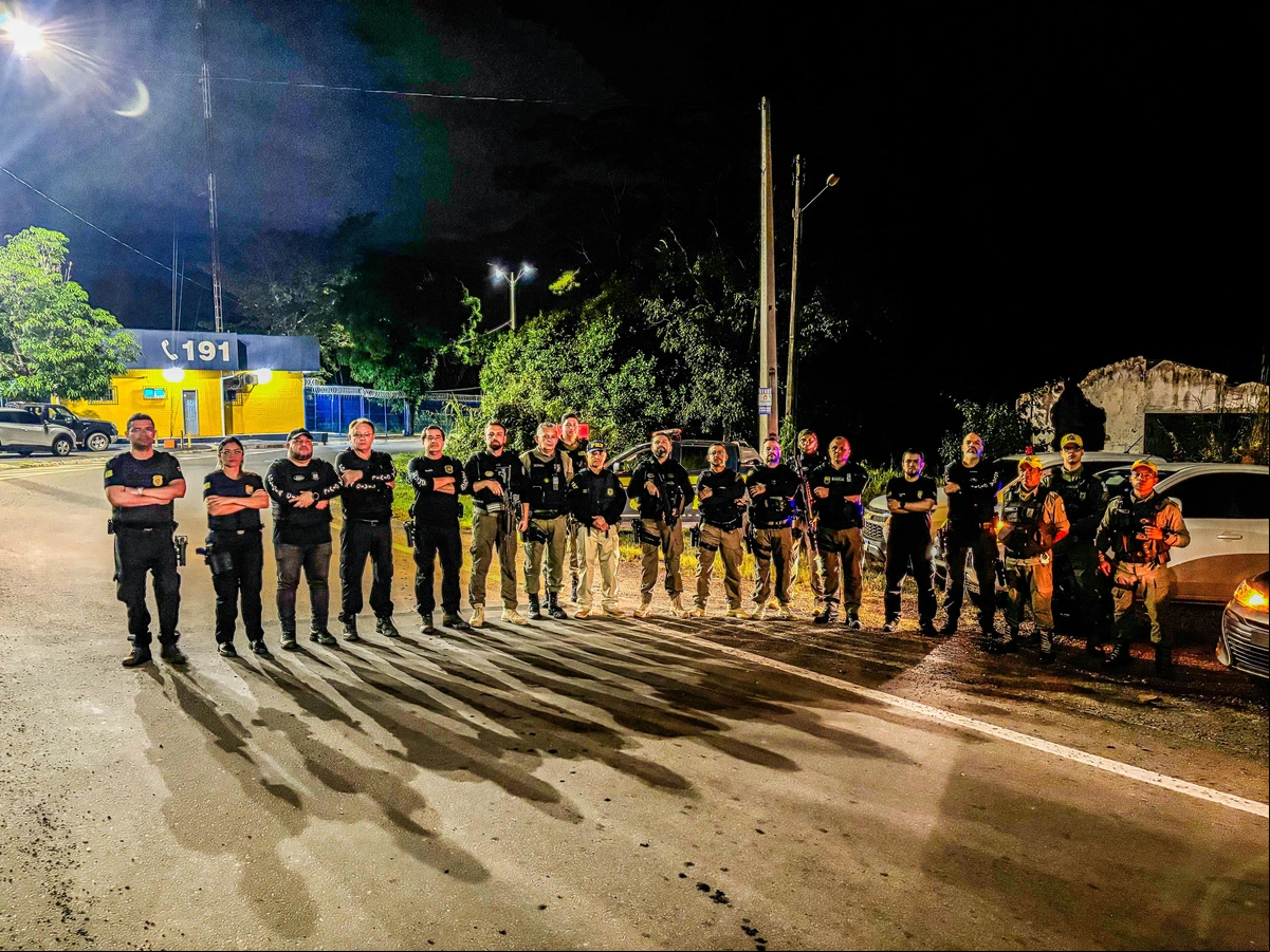 Ação em conjunto com a Polícia Civil, a Delegacia do Meio Ambiente, o Comando de Trânsito da PM e a PRF