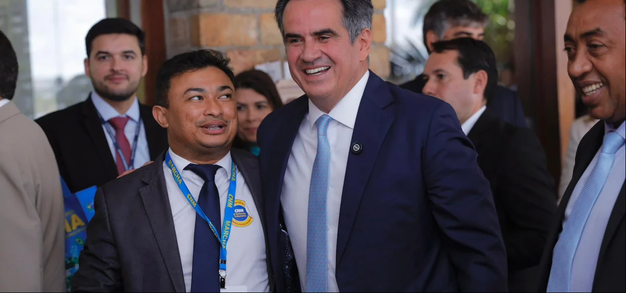 Ciro Nogueira reforça compromisso com prefeitos durante almoço em Brasília