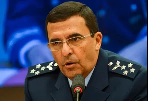Ex-comandante da Aeronáutica diz que general Freire Gomes ameaçou prender Bolsonaro