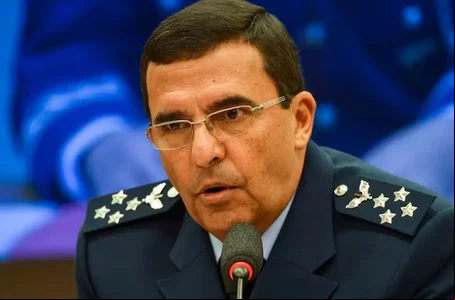 Ex-comandante da Aeronáutica Carlos de Almeida Baptista Júnior