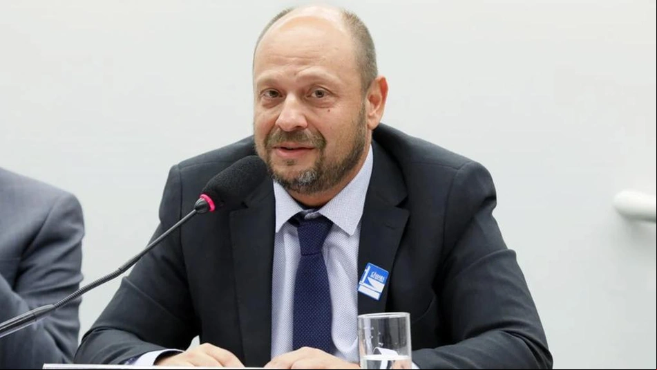 Gilberto Waller Júnior