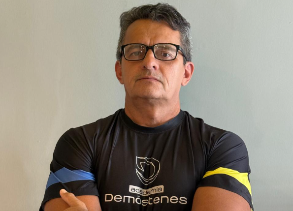 Professor Demóstenes Ribeiro