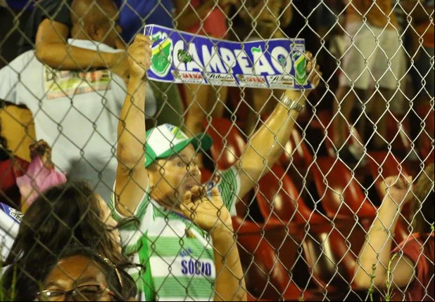 O jogo foi realizado na Arena Ytacoatiara