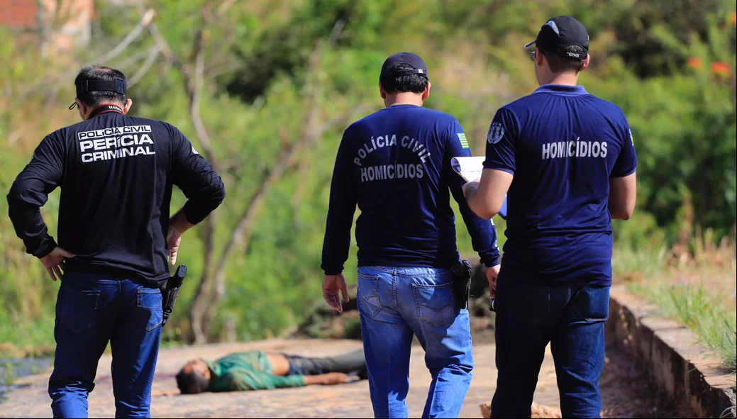 Agentes da Delegacia de Homicídios