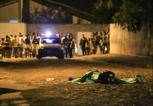 Mulher é morta ao tentar realizar assalto em Teresina