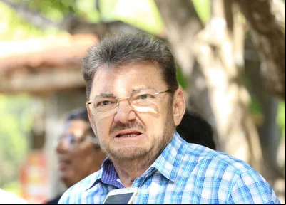 Wilson Martins