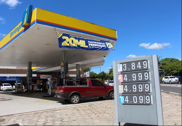 Preço da gasolina já chegou a R$ 4,99 neste posto do balão do São Cristóvão