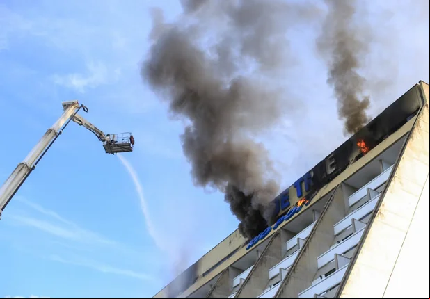 Incêndio atinge o Rio Poty Hotel em Teresina