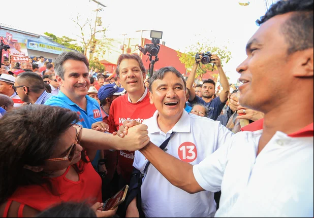 Wellington Dias ao lado de Fernando Haddad e Ciro Nogueira