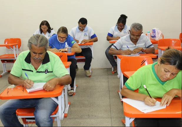 IX Concurso Municipal de Redação da Educação de Jovens e Adultos