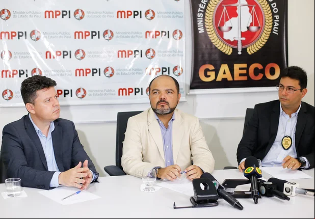 Entrevista coletiva no Gaeco em Teresina