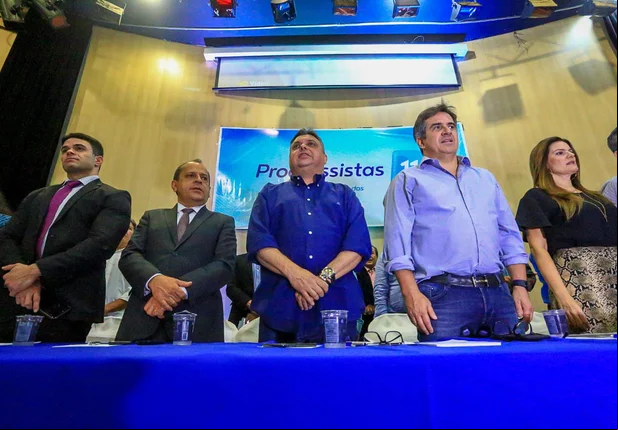 Progressistas filia oito prefeitos durante evento na Alepi