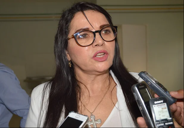 Deputados realizam vistoria no Hospital Regional Justino Luz