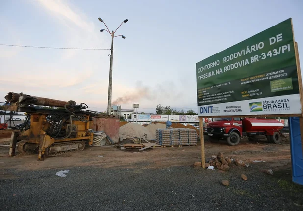 Obras do viaduto do Mercado do Peixe em Teresina