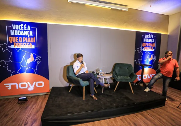 Coletiva de imprensa de João Amoêdo em Teresina