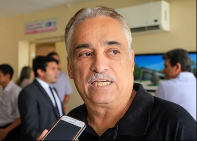 Robert Rios