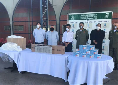 Entrega de equipamentos para os policiais do Piauí