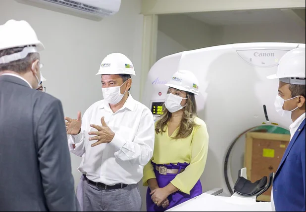 Governador Wellington Dias visita o Hospital Infantil