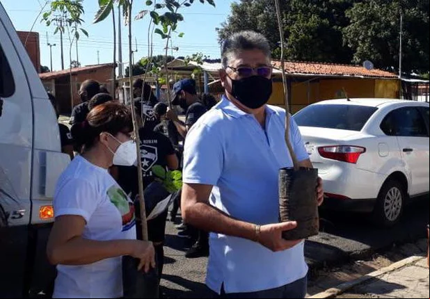 João Mádison prestigia ação social no Parque Piauí em Teresina