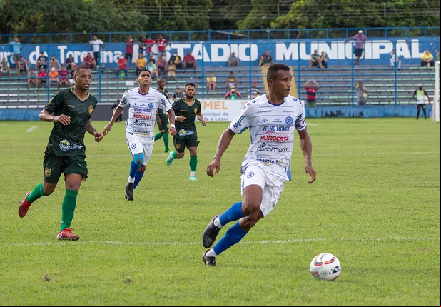 Jogo entre Parnahyba e Altos pelo campeonato Piauiense em Teresina