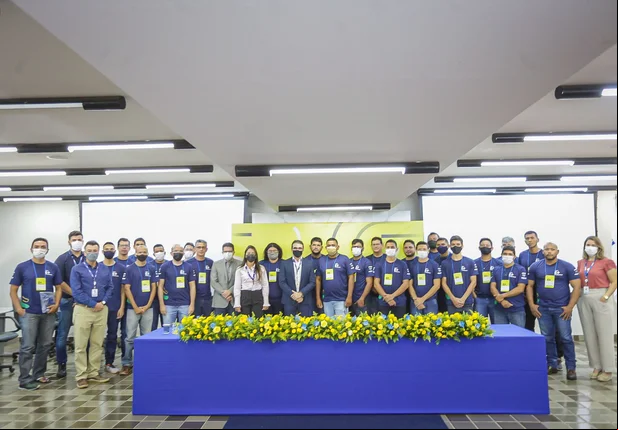 Equatorial realiza aula inaugural do curso de eletricistas
