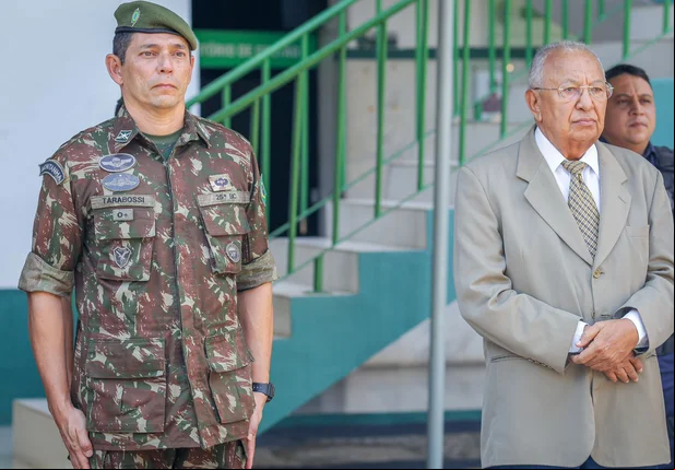 Dr. Pessoa e Exército se unem para combater a dengue em Teresina