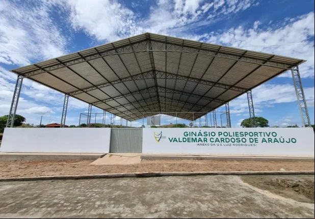 Ginásio Poliesportivo é inaugurado no município de Joaquim Pires