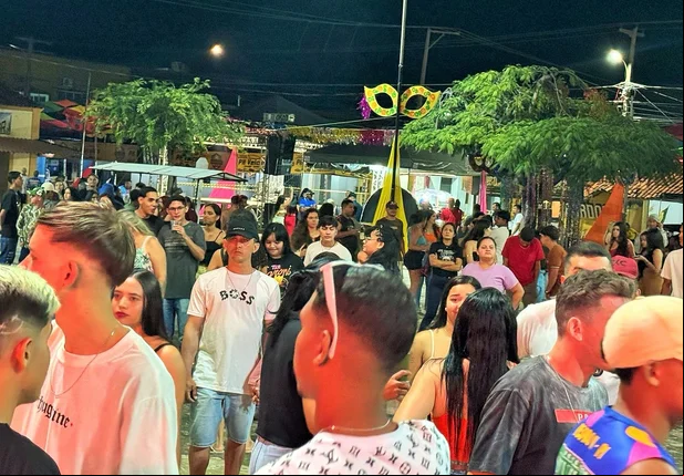 Carnaval de Pedro II tem início com festa para todas as idades