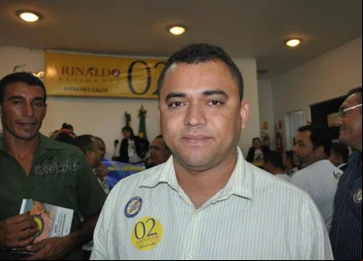 Perivaldo Campos 