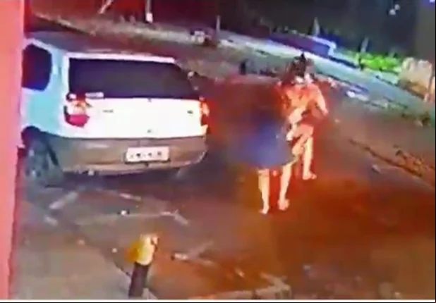 Suspeita de assalto é espancada por vítima em Teresina